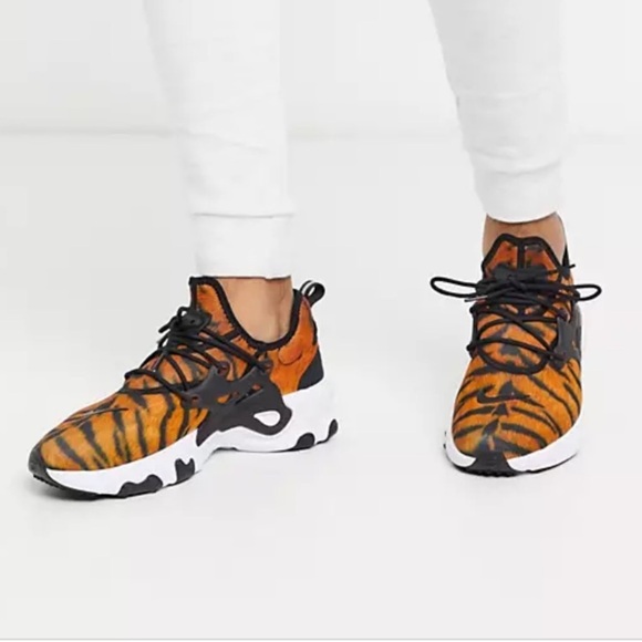 Nike React Premium Tiger Print - Picture 1 of 12